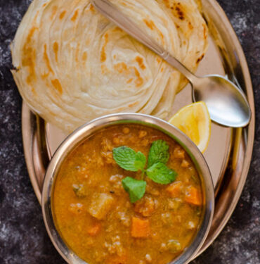 2 Malabar Paratha with Veg